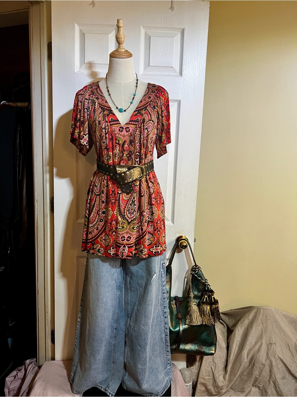 Anthropologie Nieves Lavi NY Wms Silk Rust Paisley Pleated Flutter Sleeve Top S